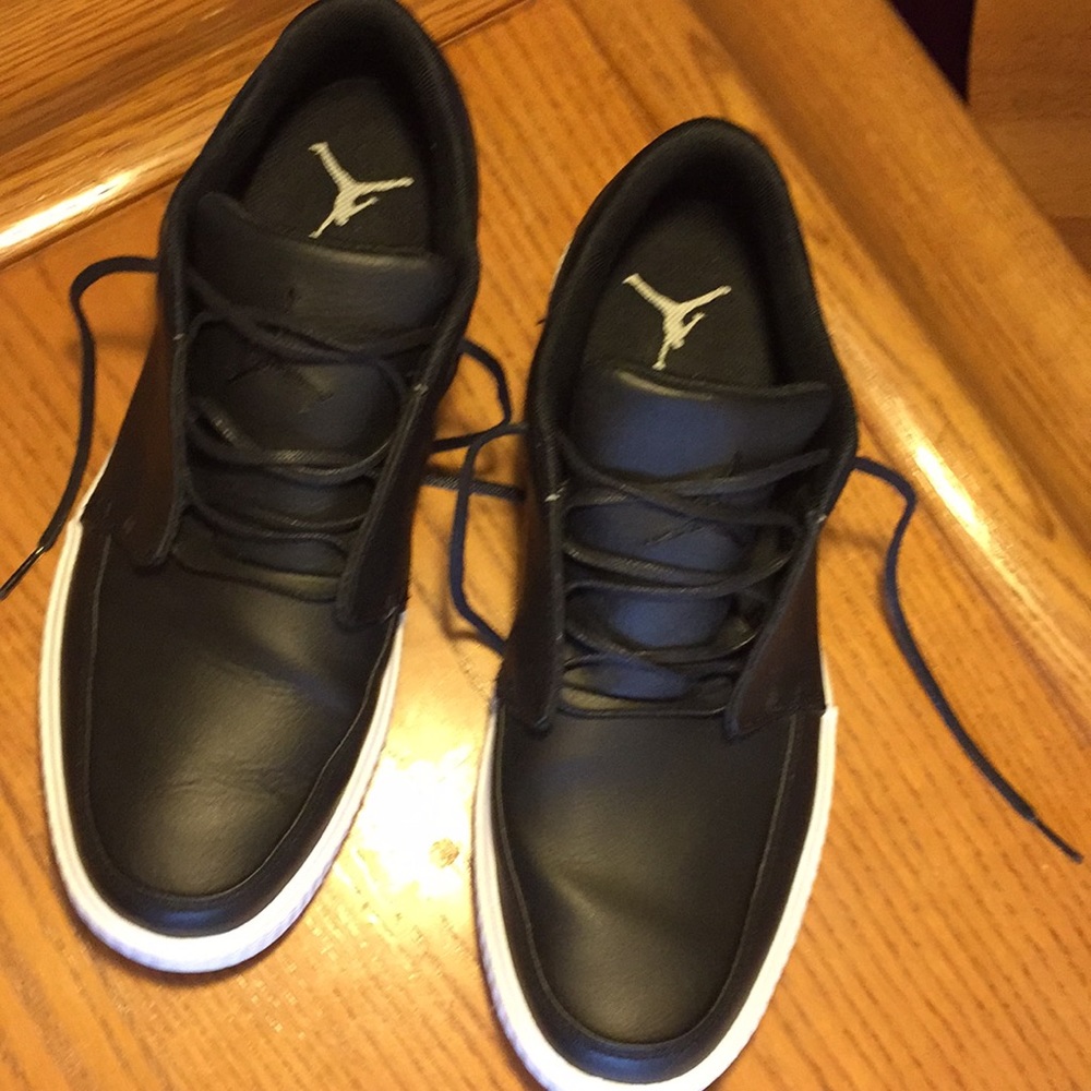 ❌SOLD❌LIMITED EDITION Genuine Leather Air Jordan